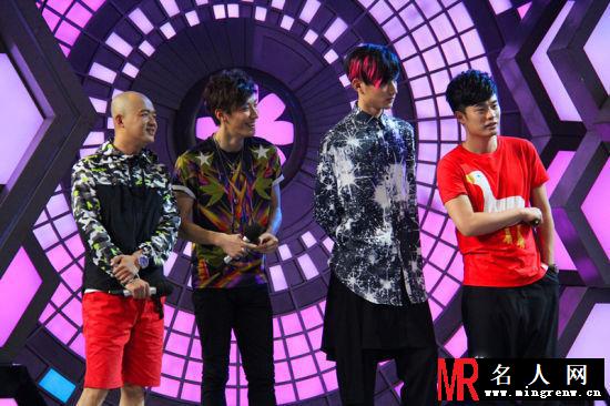 陈赫包贝尔助阵《快乐大本营》初恋遭谢娜调侃(1)