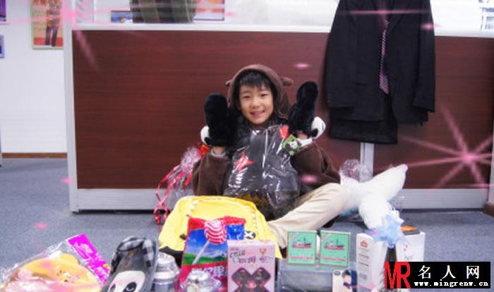 TFBOYS王源2012年青涩可爱生活照集(1)