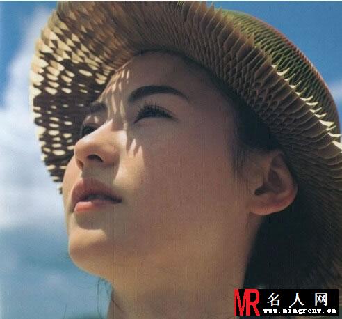 张柏芝19岁青春写真 明眸皓齿清纯动人(1)