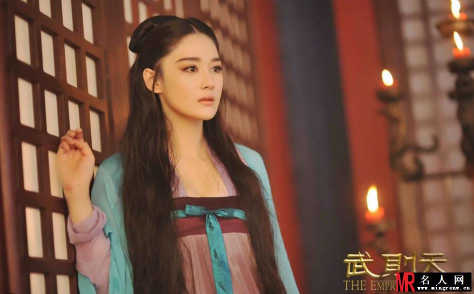 武媚娘萧淑妃华丽剧照 张馨予挤胸出镜(1)