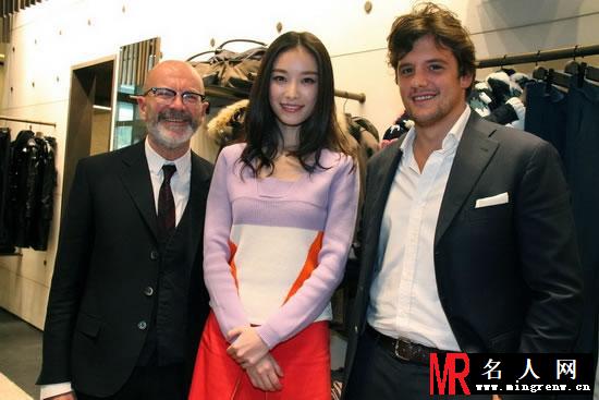 倪妮2013活动大图集第九弹 与黄渤合照笑容甜美(1)