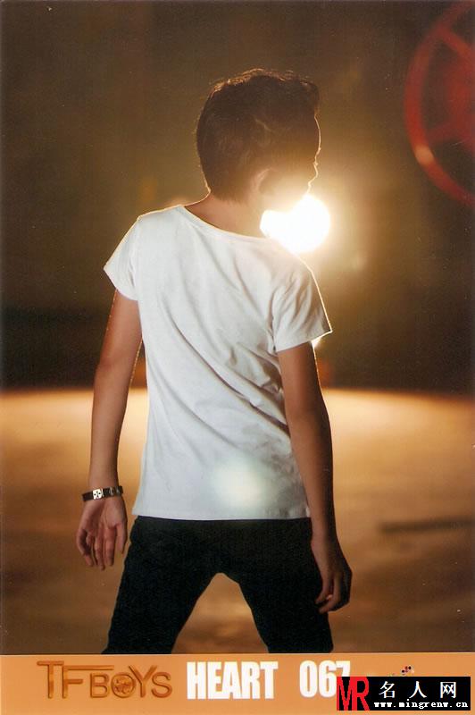 TFBOYS《Heart》生写集第二弹(1)