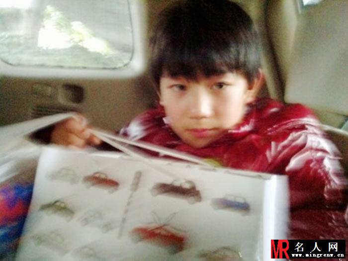 TFBOYS王源2013年上半年生活照集(1)