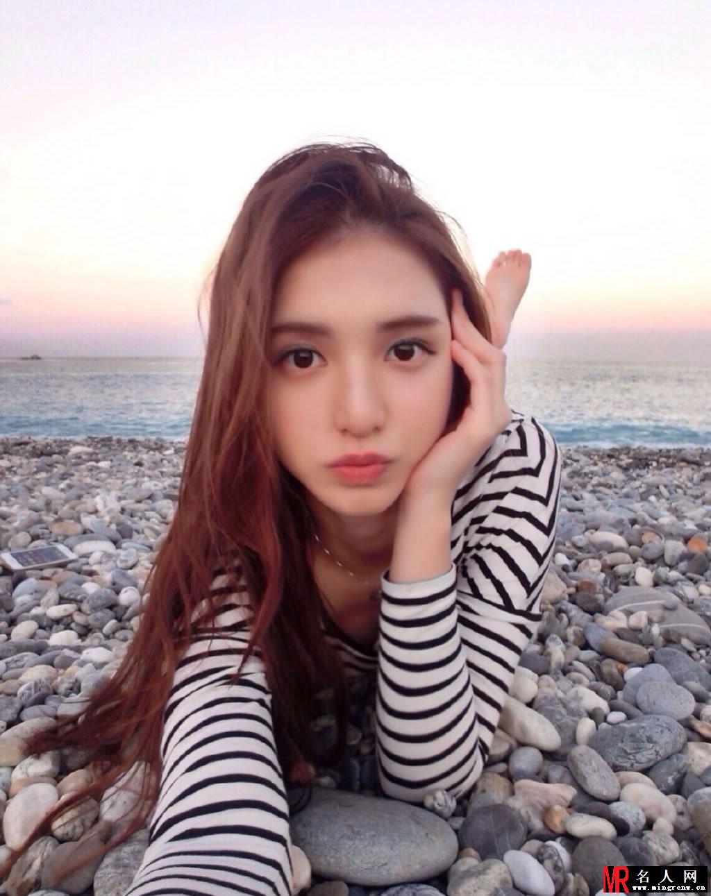 武大校花大pk 黄灿灿吴倩王維琳李莎旻子美照集合(1)