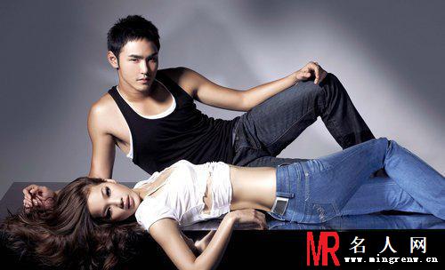 阮经天性感半裸写真 与辣妹激情缠绵(1)