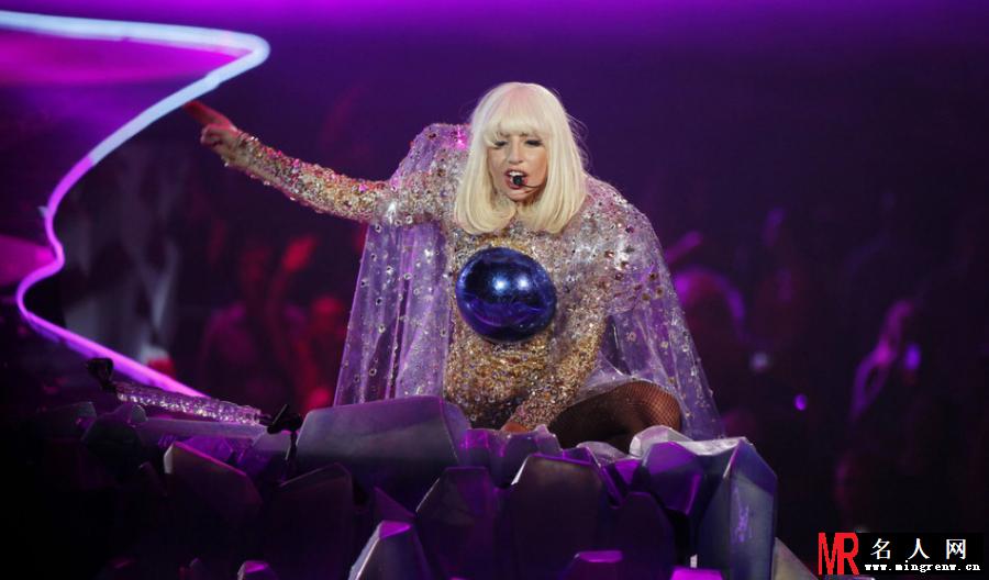 Lady Gaga百变造型亮瞎眼 雷人风格引爆眼球(1)