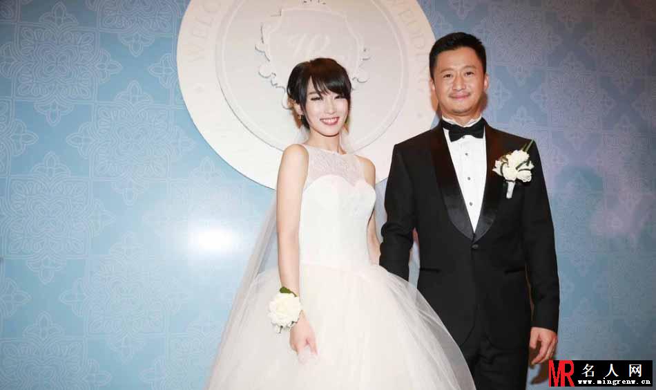 吴京谢楠婚礼激情热吻 武打小生喜当爹(1)