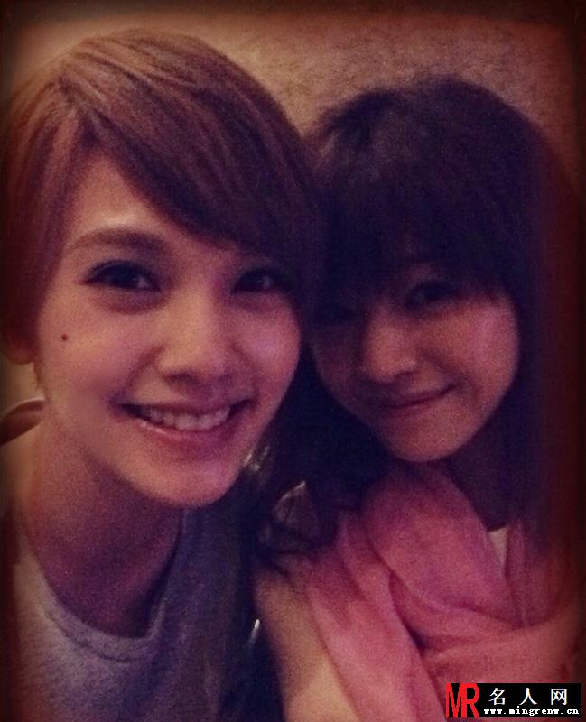 陈妍希杨丞琳闺蜜照 姐妹情深常出游(1)