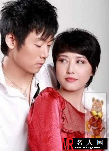 最爱小狼狗！盘点沉溺母子恋的豪放女星(1)