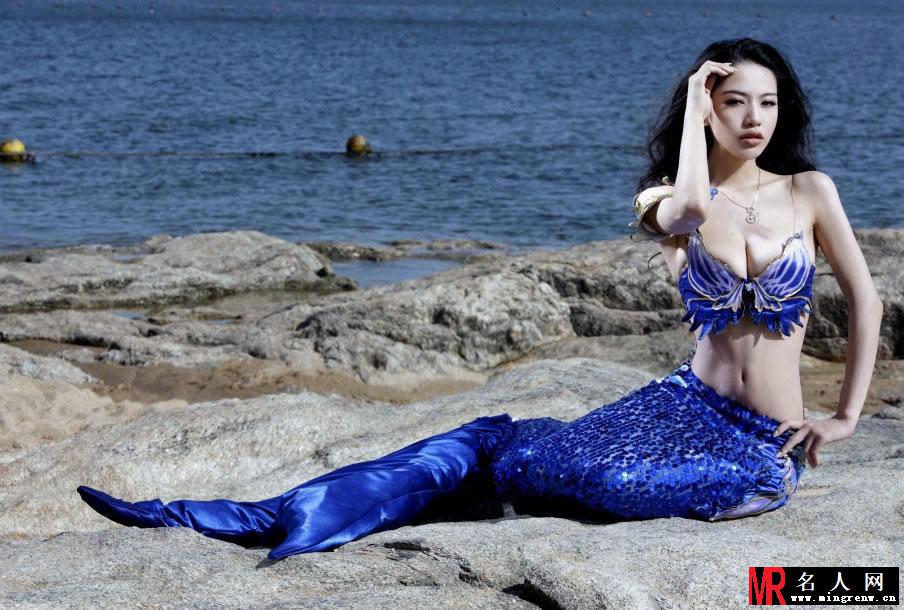 潘霜霜爆乳豪情写真 化身性感美人鱼(1)