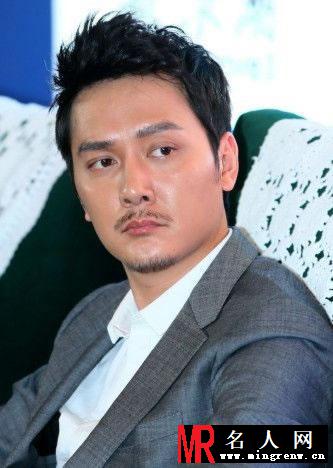 2014年北京国际电影节 冯绍峰胡须帅气男人味十足(1)