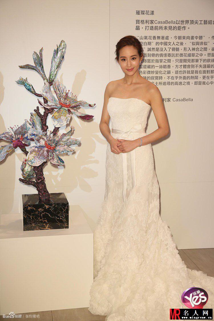 2014年7月宝格利家新品发布会 张钧甯化身精灵与孔雀争美(1)