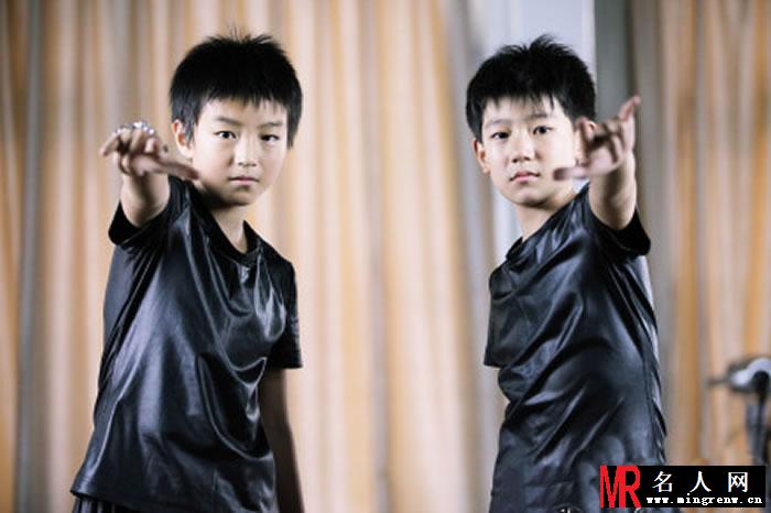 TFBOYS王源2012年青涩可爱生活照集(1)