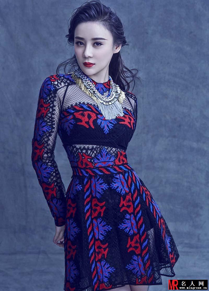 袁姗姗时尚写真曝光 烈火红唇女人味十足(1)