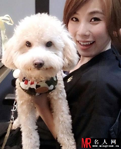 《我是歌手3》李佳薇踢馆失败 美艳生活照获网友点赞(1)