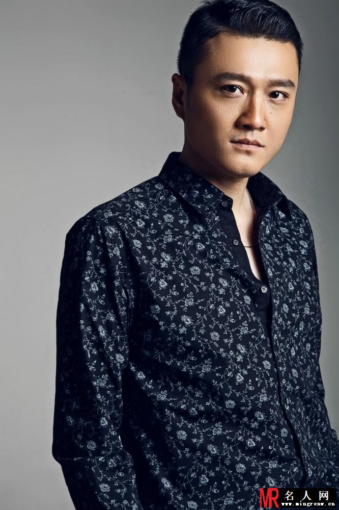 郭鹏型男写真 百变造型魅力十足(1)