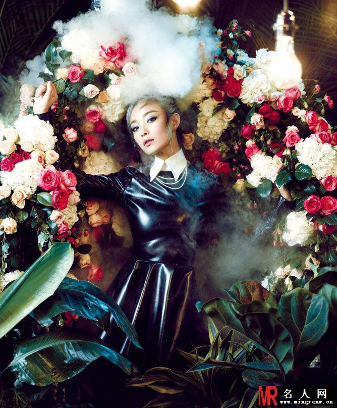 倪妮全新时尚大片 置身花海唯美梦幻(1)