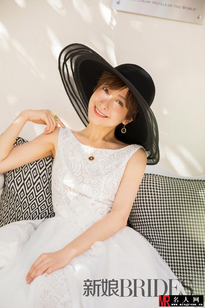 吴昕婚纱写真曝光 华丽蜕变优雅女神(1)