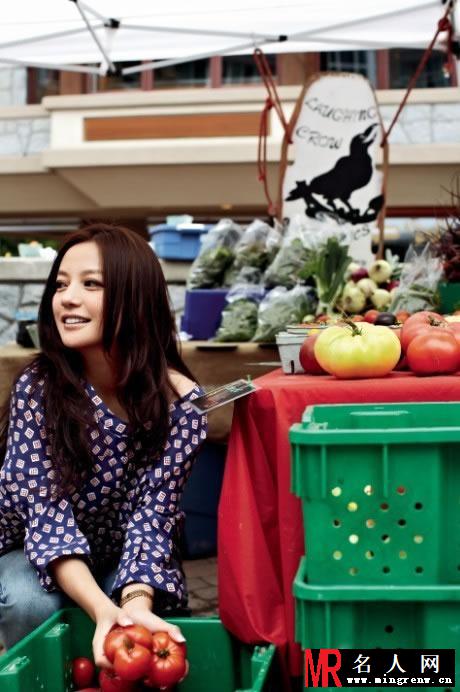 赵薇《新旅游》写真 加拿大关爱之旅(1)