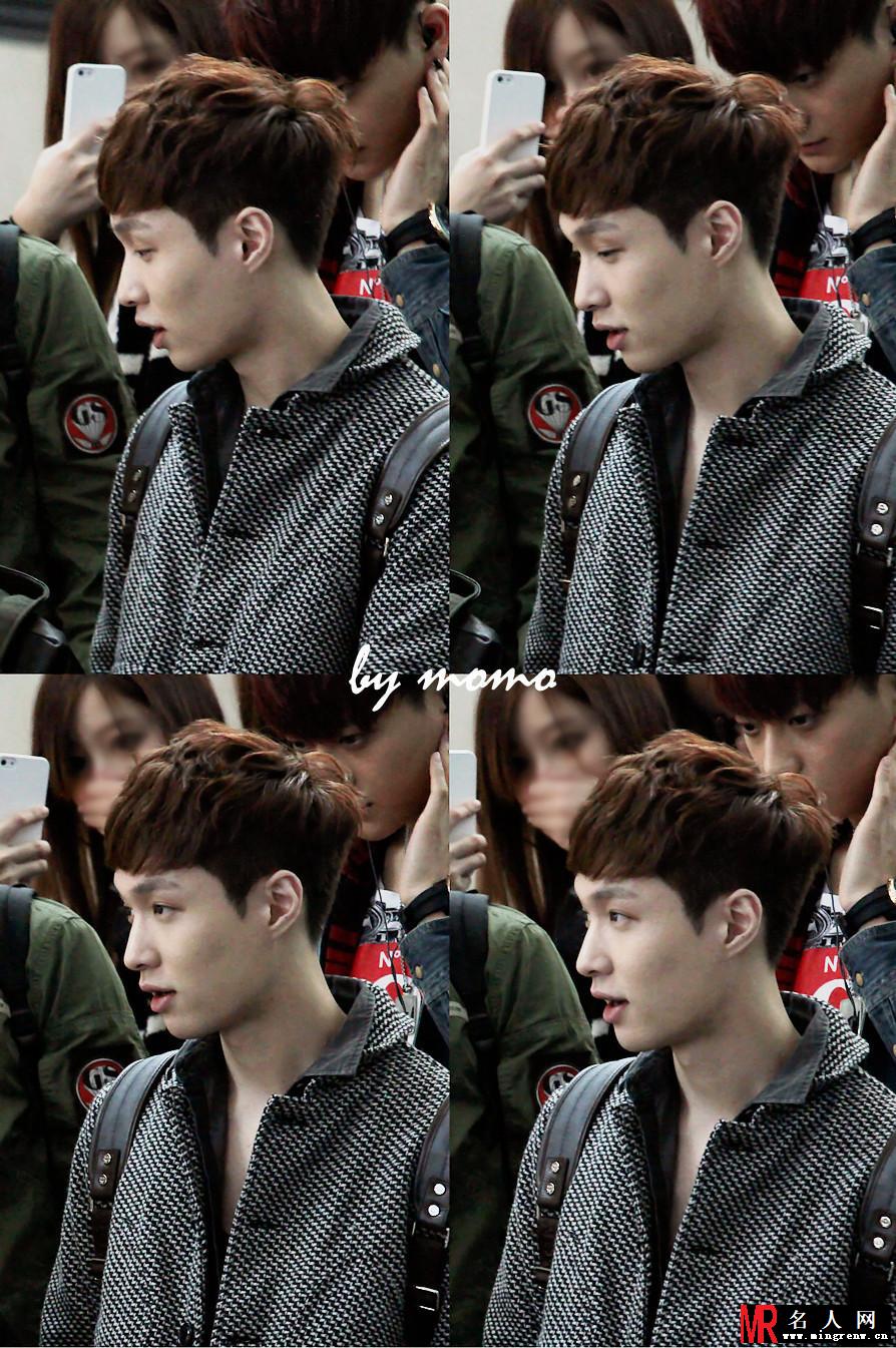 EXO张艺兴2013年3月现身机场 可爱帅气(1)