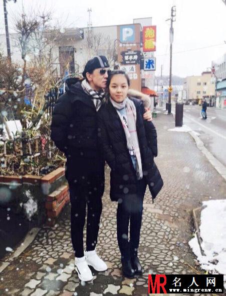 哈文李咏13岁女儿曝光 全家出国生活奢靡(1)