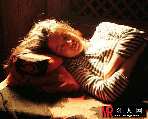 太阳照常升起疯妈剧照(1)