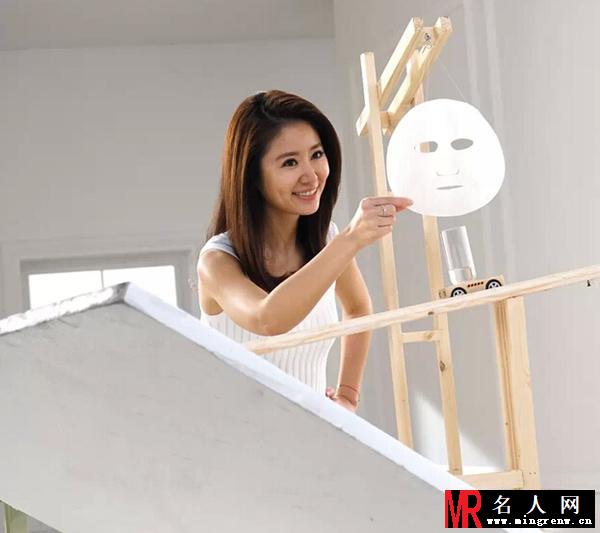 女神林心如签约涵洛护肤高清拍摄广告平面大图(1)