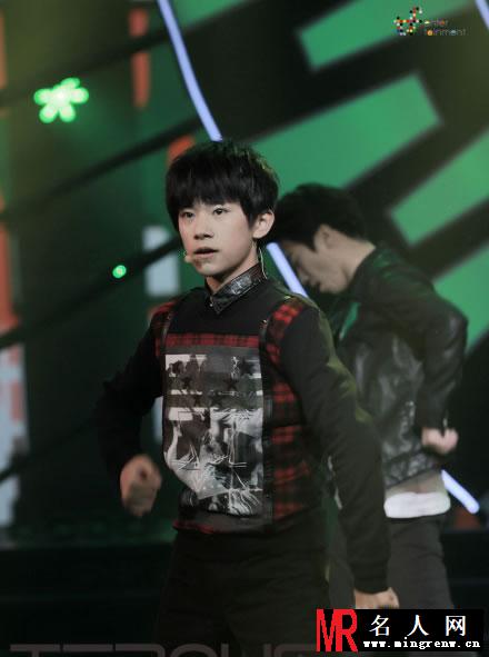 TFBOYS参加演出活动现场合辑 场面异常火爆(1)