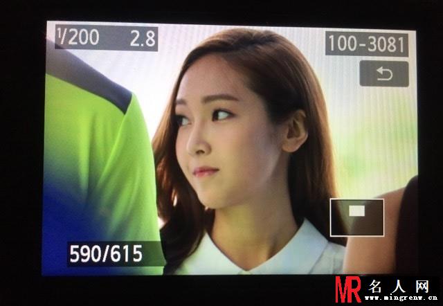 综艺新秀《报告教练》火热录制 少女时代前成员Jessica现身(1)