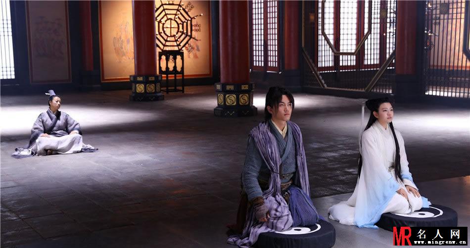 《神雕侠侣》小龙女杨过喜结连理 陈妍希包子脸遭喷(1)