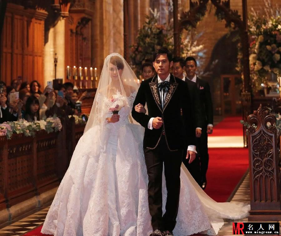 周杰伦婚礼现场 浪漫温馨惹人羡(1)