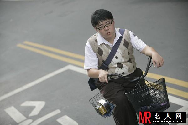 那些年，我们一起追的女孩谢明和剧照(1)