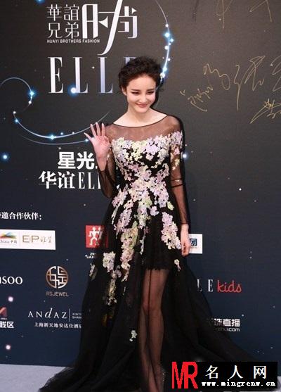 成龙杨幂陈赫等明星亮相《华谊兄弟ELLE之夜》(1)