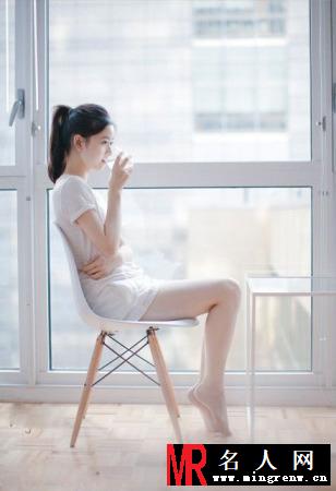 奶茶妹妹章泽天绝美气质写真 清新干净(1)