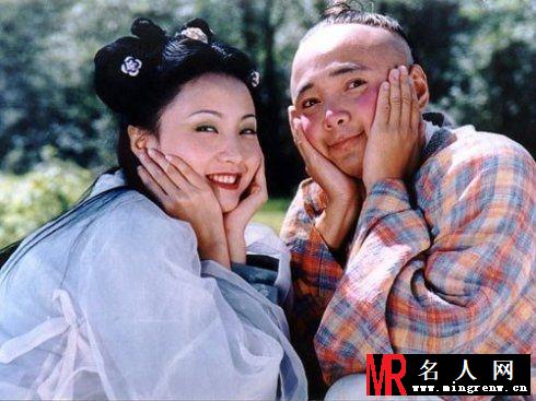 蔡琳高梓淇甜蜜大婚 图揭因戏结缘情侣(1)