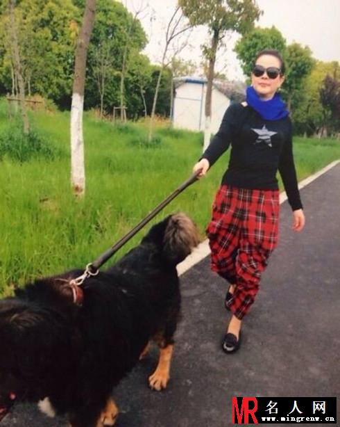 孙俪母亲秀与女儿生活照 海量近照曝光(1)