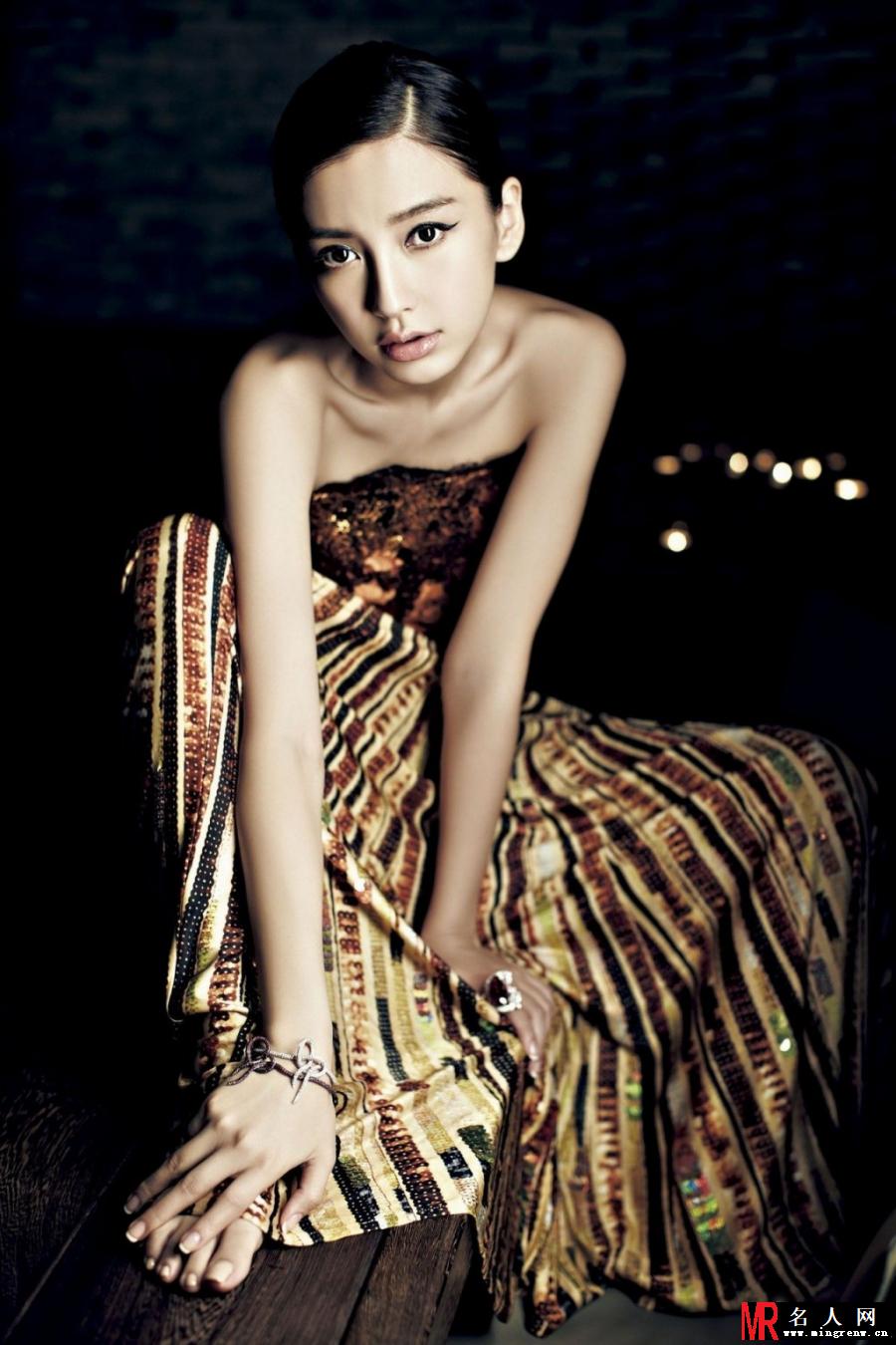 Angelababy美艳登Vogue 感谢黄晓明给自己自由(1)