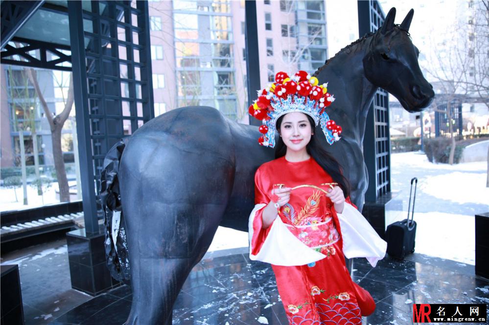 K奶戴予桐情人节拍写真 秀爆乳变最美女财神(1)