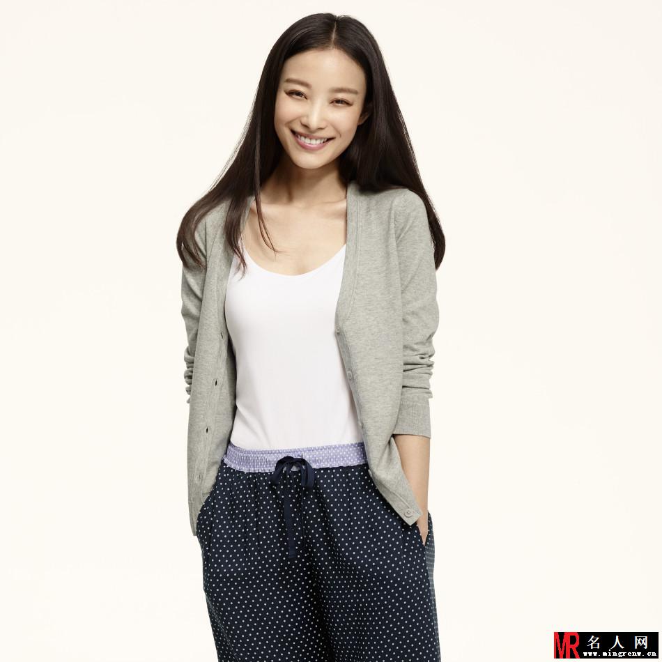 倪妮最新服装写真 不女神不性感接地气(1)