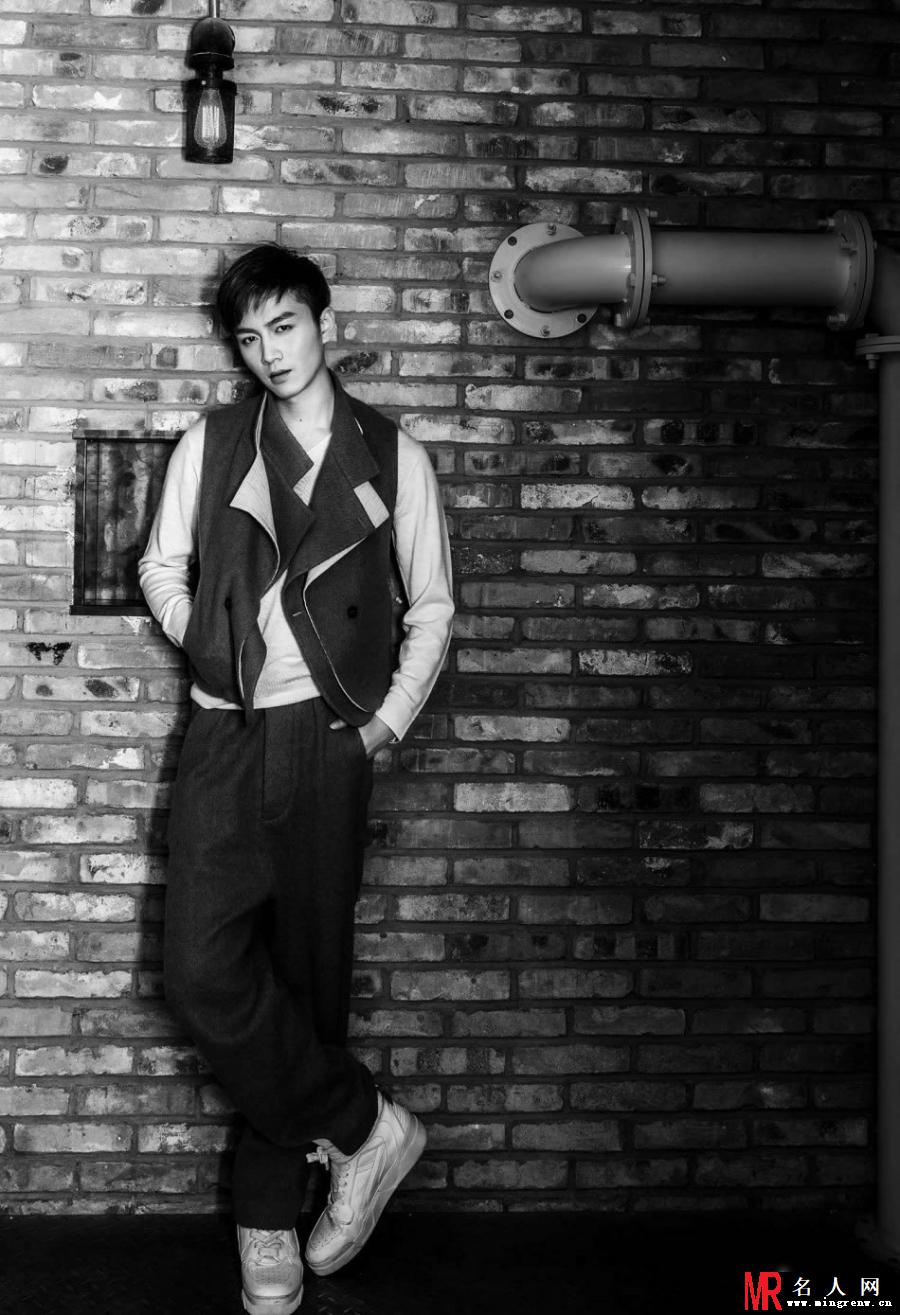 陈晓型男写真 休闲服饰展随性(1)