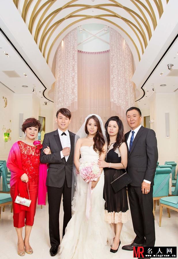 陶喆与娇妻江姵蓉浪漫婚纱照 才子佳人终成眷属(1)