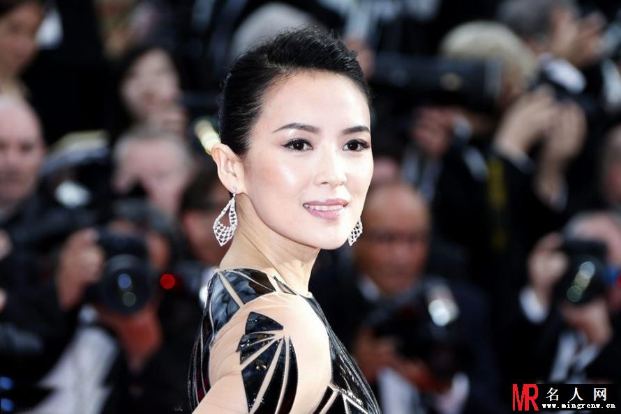 盘点本届戛纳红毯中国女星 巩俐霸气亮相(1)