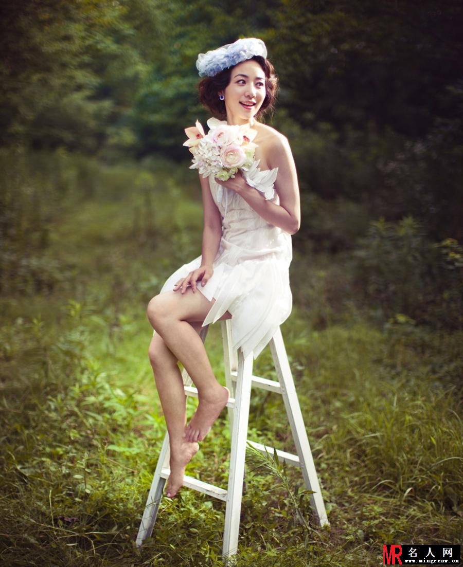 妇女节福利 盘点那些人比花魅的女星靓照(1)