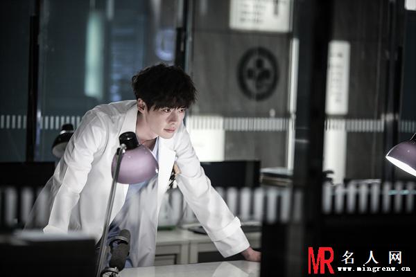Doctor异乡人朴勋剧照(1)