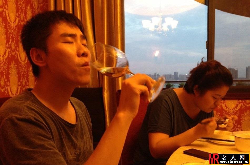 2013《快乐男声》导演李洁婷患白血病去世(1)