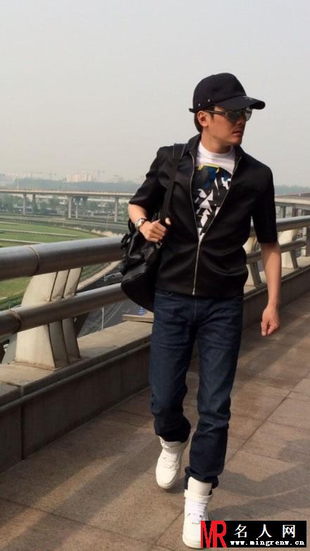 2014年冯绍峰生活照合辑 阳光帅气苦中作乐(1)