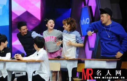 TFBOYS《快乐大本营》 气氛热闹场面搞笑(1)