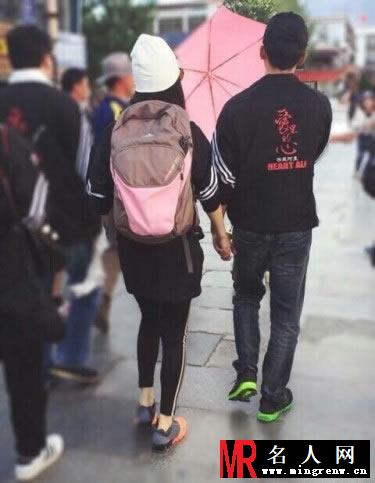 范冰冰李晨牵手甜蜜现身拉萨 李晨范冰冰私密照(1)