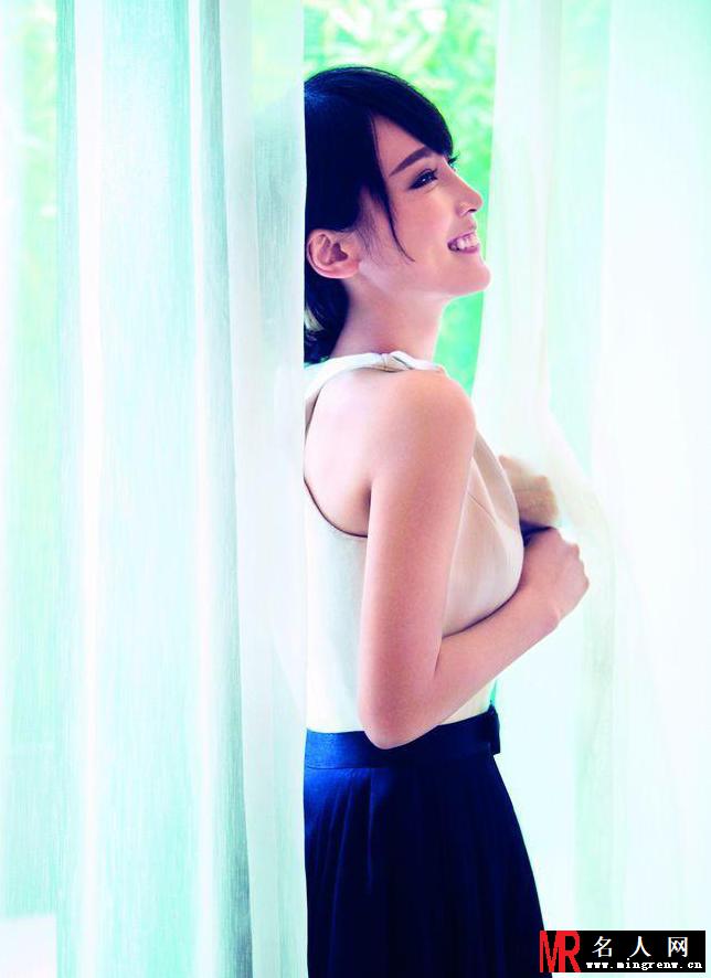 谢楠婚后美艳写真曝光 妩媚动人令人心醉(1)