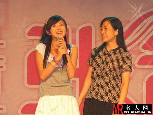 明星母女照大盘点 李小璐貌不如母亲(1)